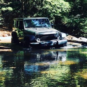 Meet your Posher, Aaron